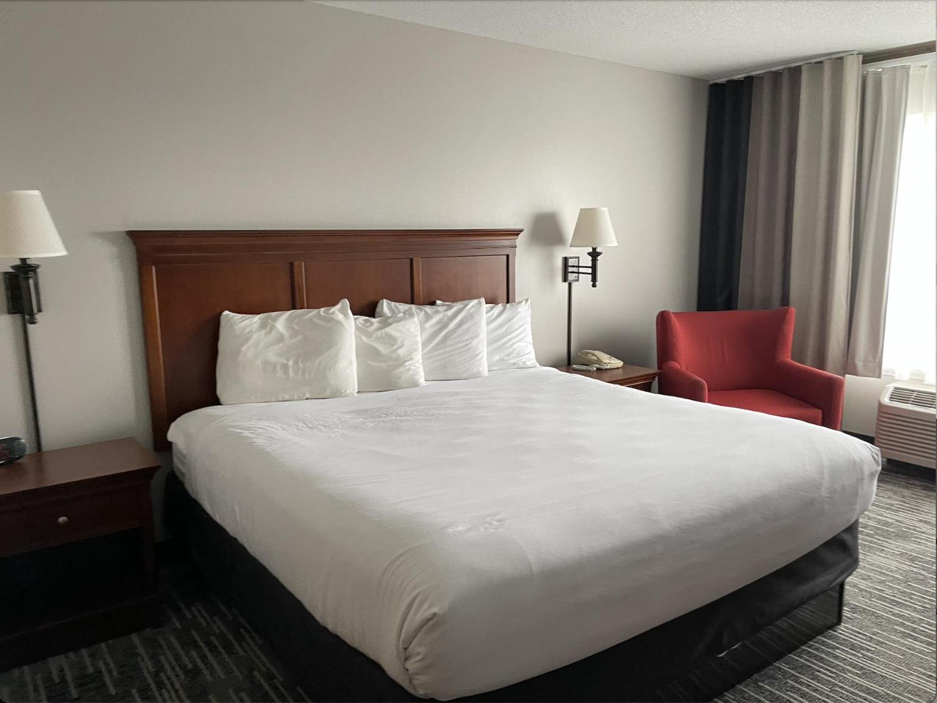 פורט דודג' Harmony Inn & Suites מראה חיצוני תמונה