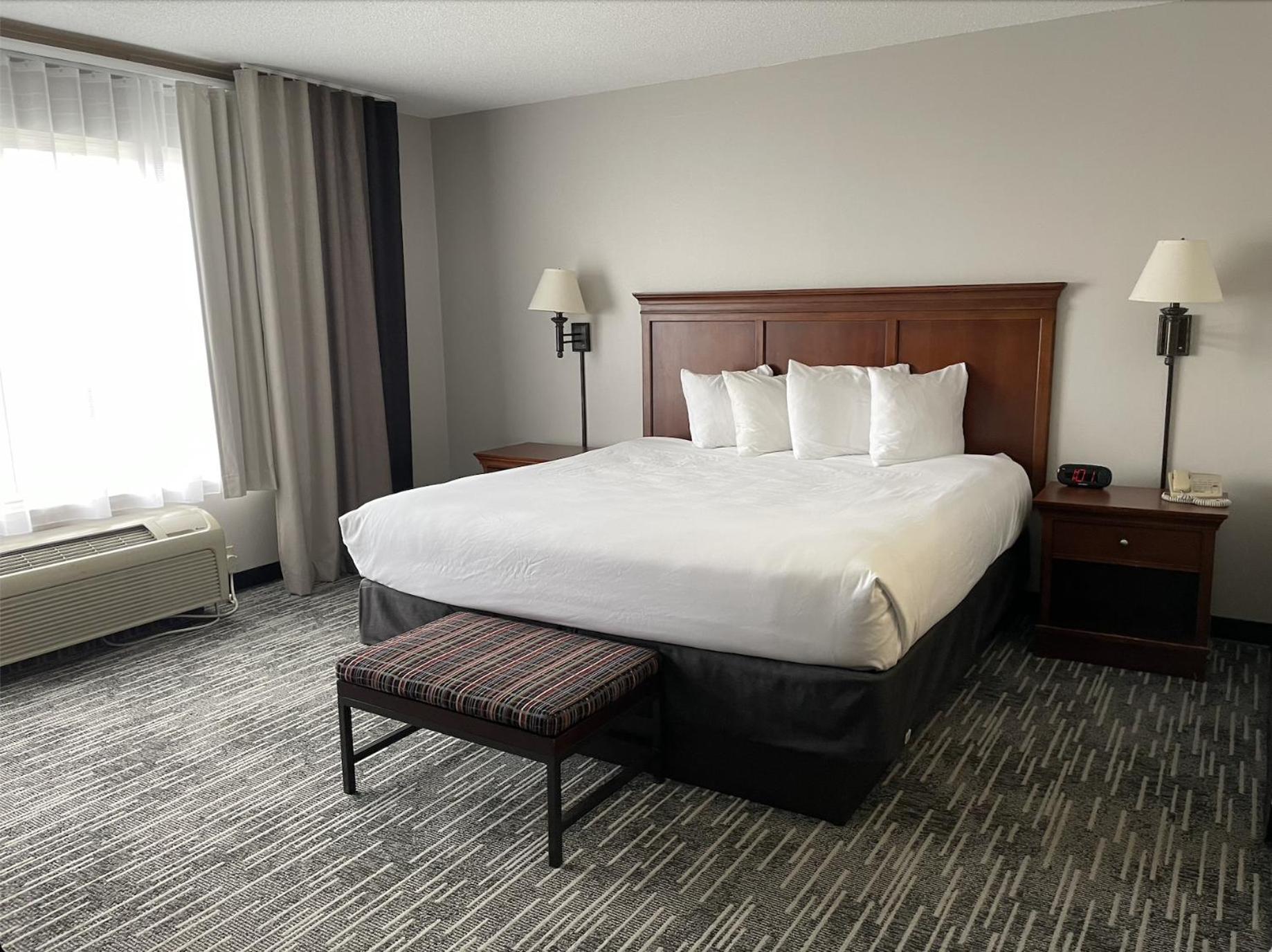 פורט דודג' Harmony Inn & Suites מראה חיצוני תמונה