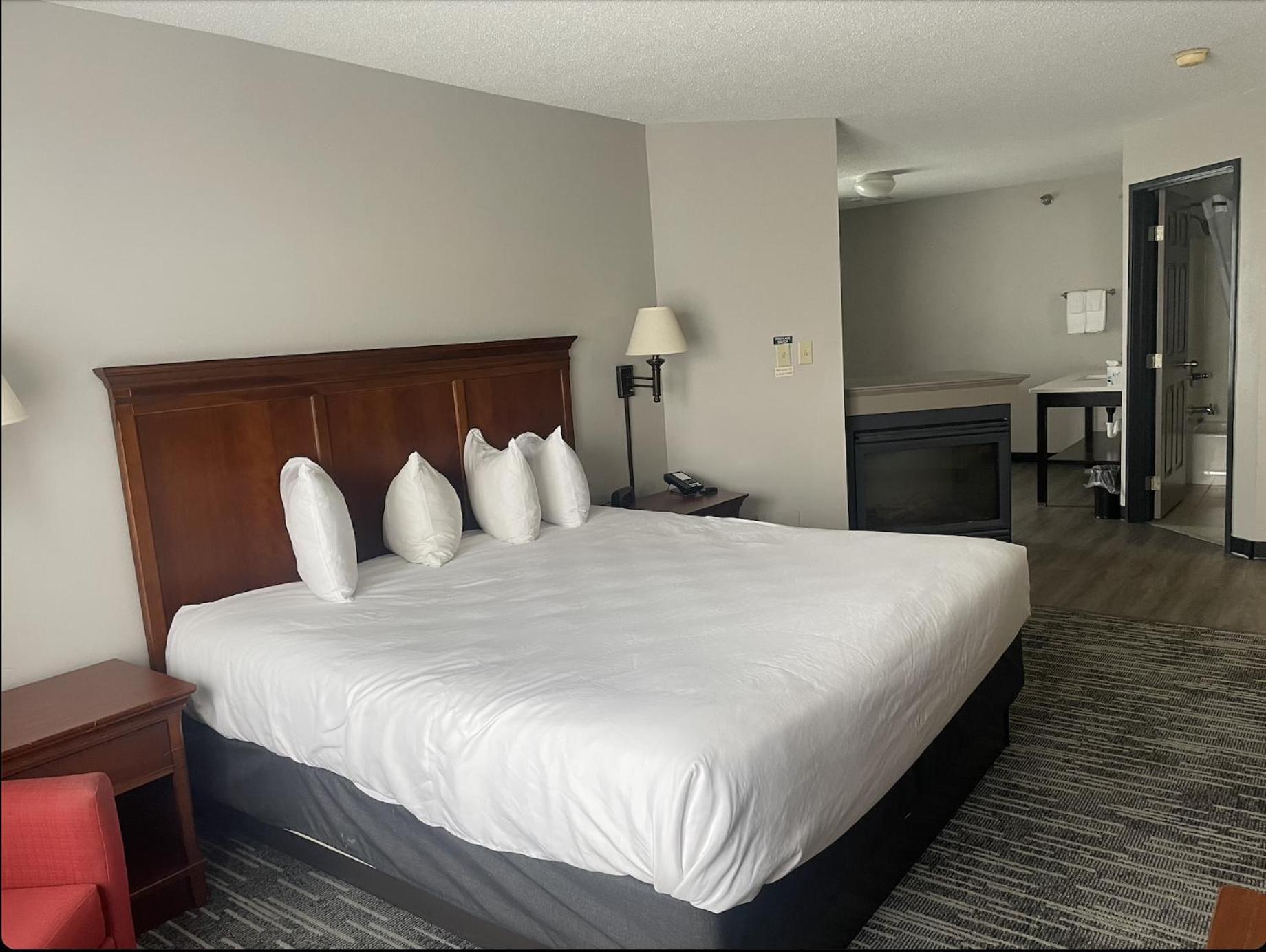 פורט דודג' Harmony Inn & Suites מראה חיצוני תמונה